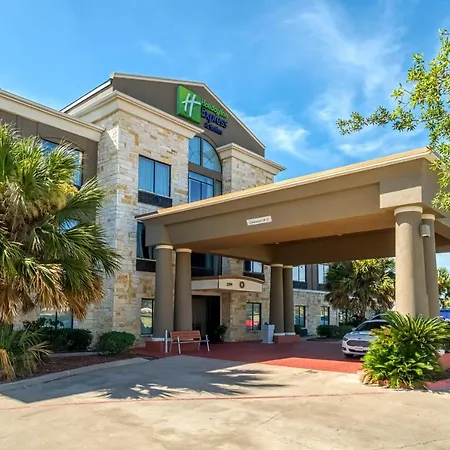 Holiday Inn Express And Suites Beeville By Ihg